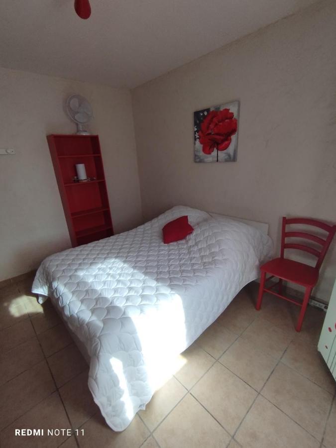 Chambre D Hotes En Provence, Au Pied Du Luberon, Les Coquelicots La Tour-dʼAigues Eksteriør bilde
